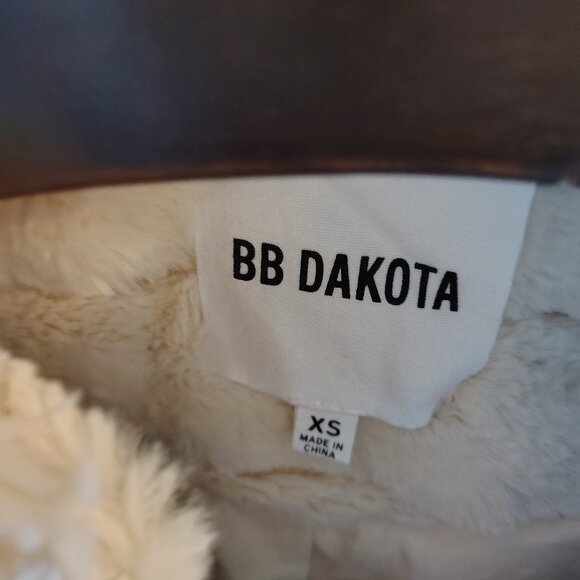 BB Dakota anything for you faux fur coat Ivory, xsmall - Picture 9 of 9